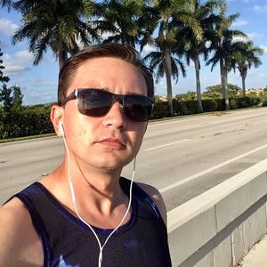 Meet your Posher, Anton